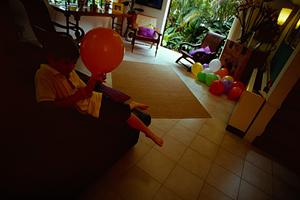 窓ガラスフィルムのことなら憂備企画